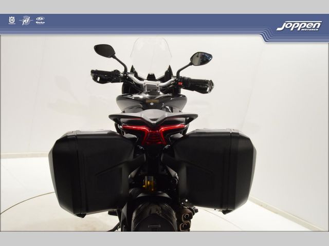 mv-agusta - turismo-veloce-800-lusso