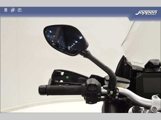 mv-agusta - turismo-veloce-800-lusso