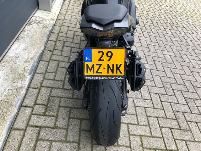 kawasaki - z-1000-sx-abs