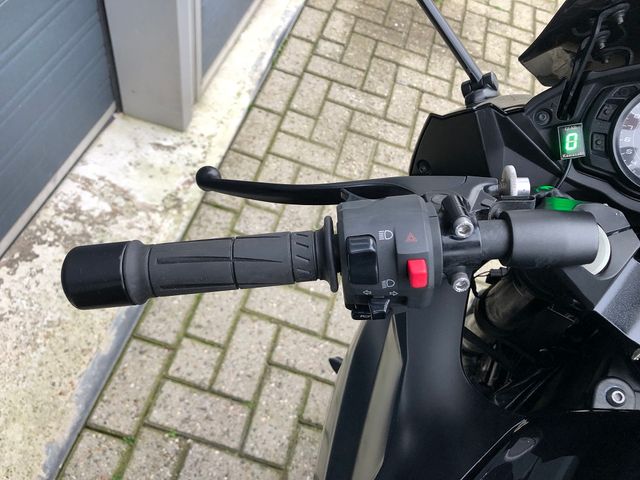 kawasaki - z-1000-sx-abs