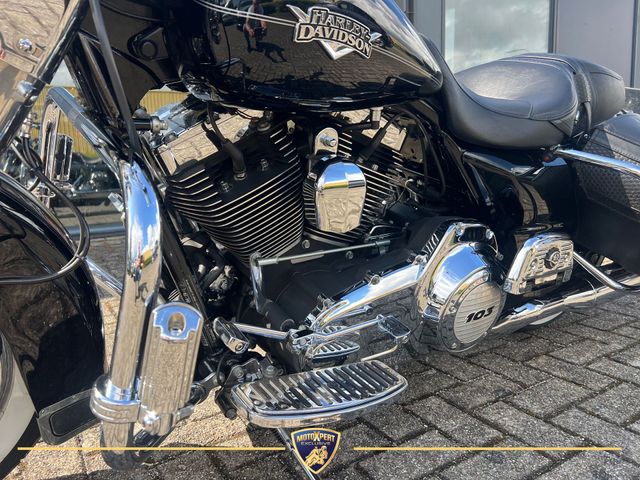 harley-davidson - road-king-classic-flhrc