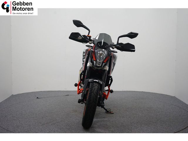 ktm - 390-duke
