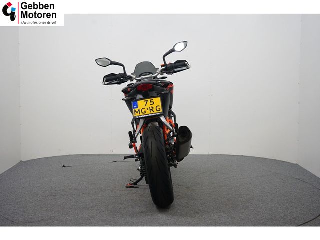 ktm - 390-duke
