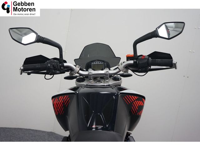 ktm - 390-duke