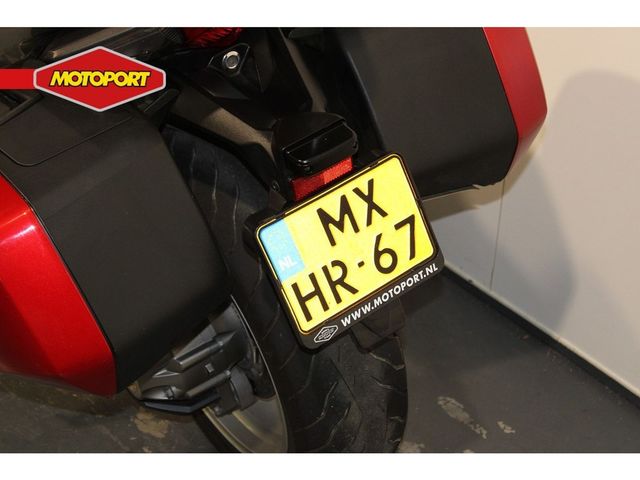 honda - vfr-1200-f
