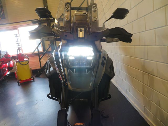 suzuki - v-strom-1050