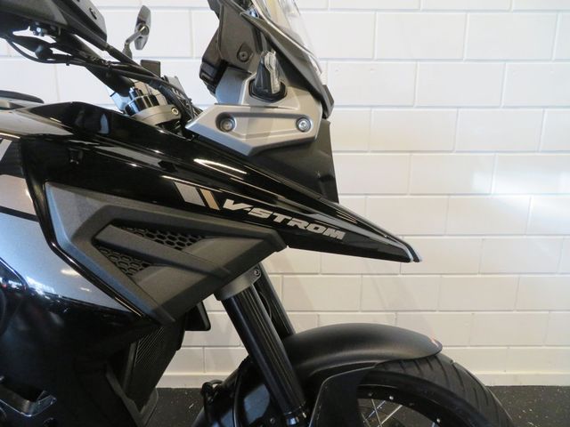 suzuki - v-strom-1050