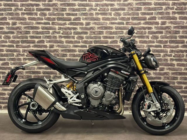 triumph - speed-triple-1200-rs