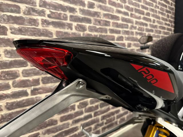 triumph - speed-triple-1200-rs