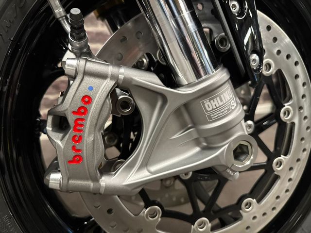 triumph - speed-triple-1200-rs