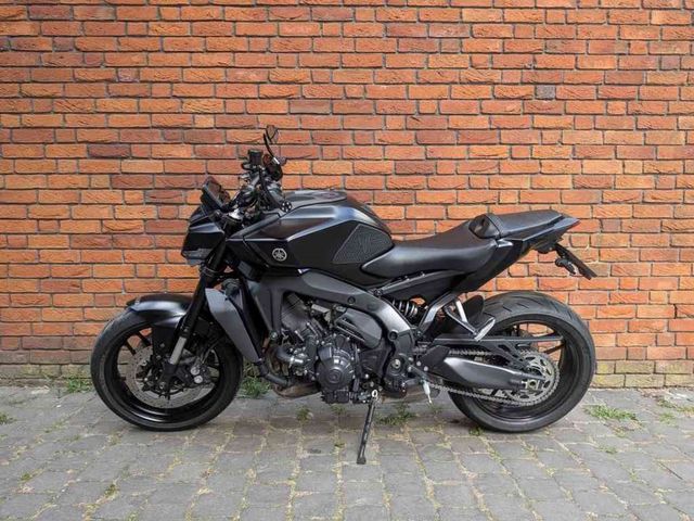 yamaha - mt-09-y-amt