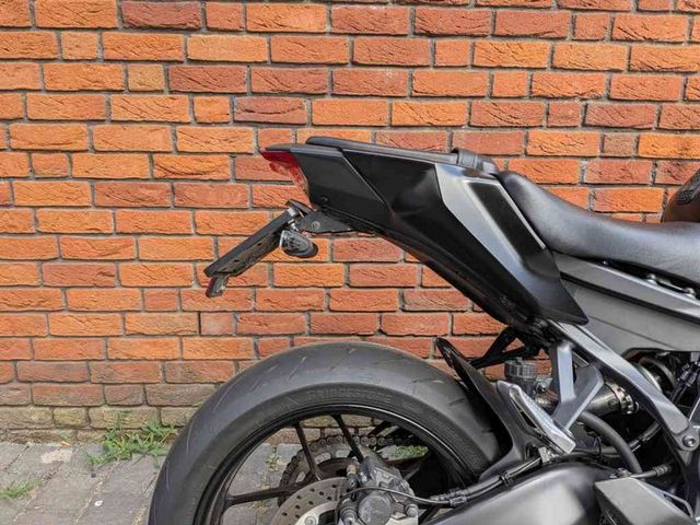 yamaha - mt-09-y-amt