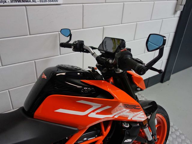ktm - 390-duke