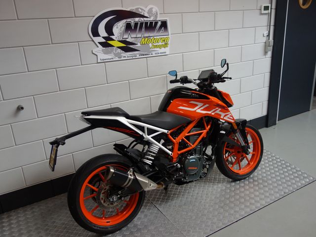 ktm - 390-duke