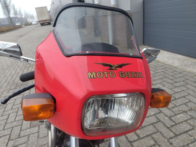 moto-guzzi - v-35-imola