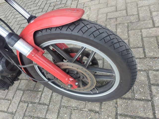 moto-guzzi - v-35-imola