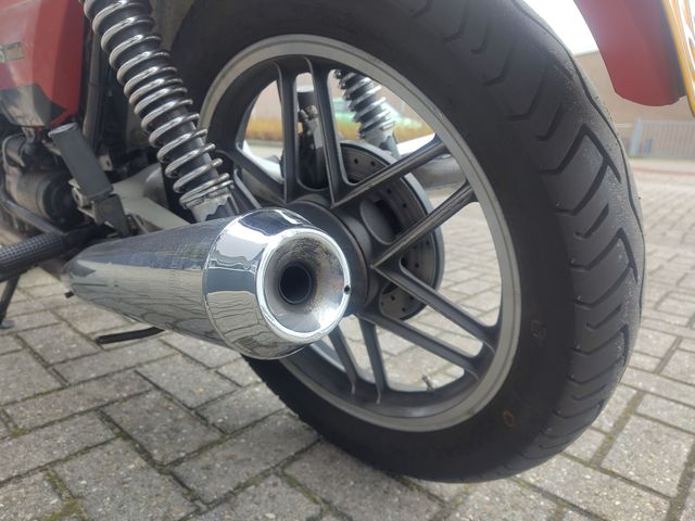 moto-guzzi - v-35-imola