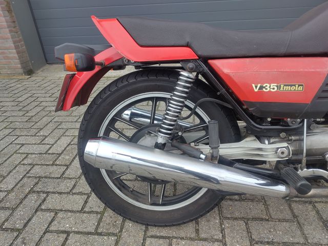 moto-guzzi - v-35-imola