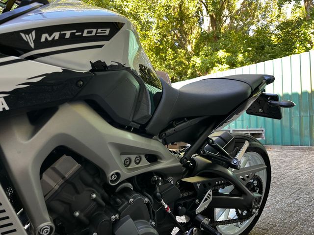 yamaha - mt-09-abs