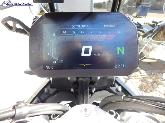 bmw - r-1300-gs-triple-black