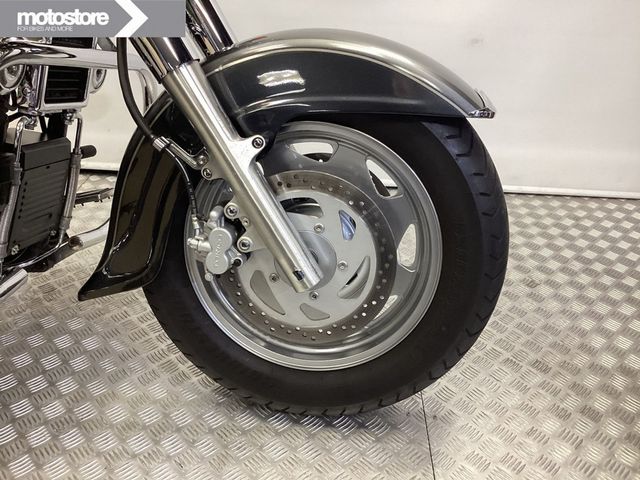 suzuki - vl-1500-intruder