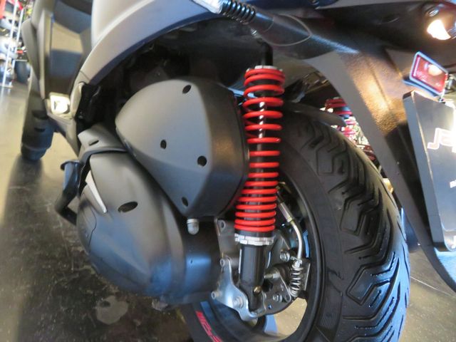 piaggio - mp3-500-lt-sport