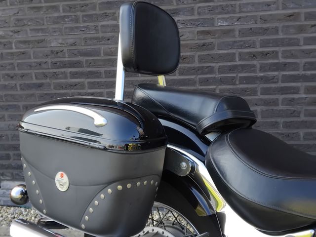 suzuki - vl-800-volusia