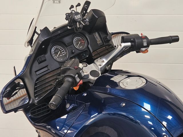 bmw - r-1150-rt