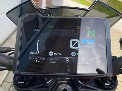 KTM 390 DUKE – foto 4