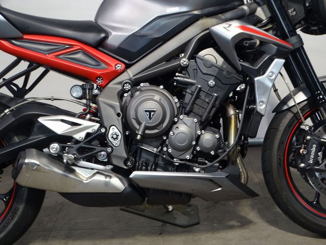 triumph - street-triple-r