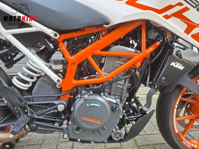 ktm - 390-duke