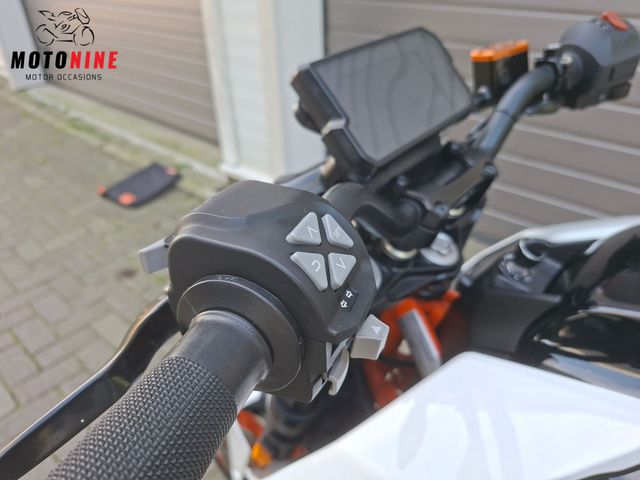 ktm - 390-duke
