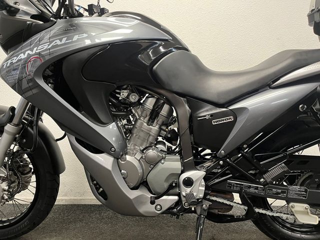 honda - xl-700-v-transalp-abs