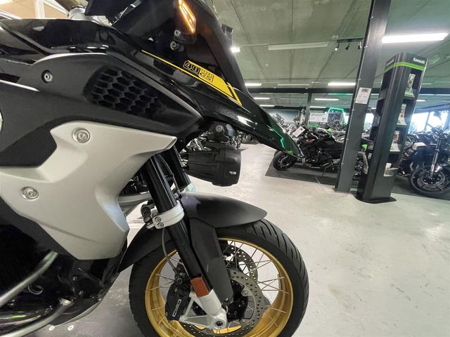 bmw - r-1250-gs-40-years-gs-edition