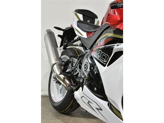suzuki - gsx-r-1000