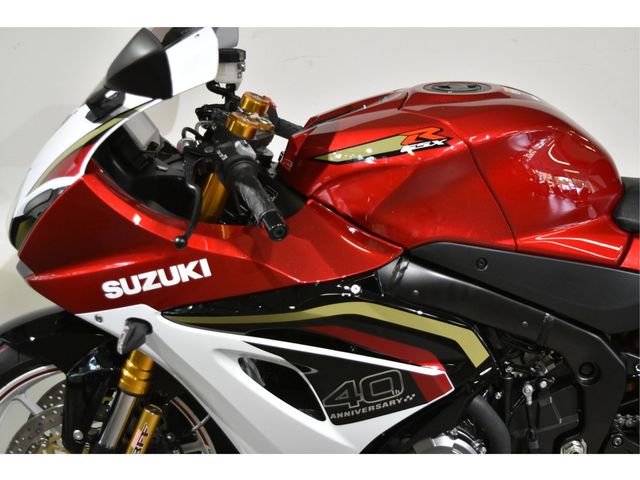 suzuki - gsx-r-1000