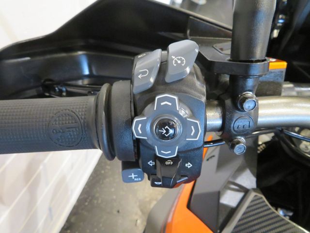 ktm - 1290-super-adventure-s