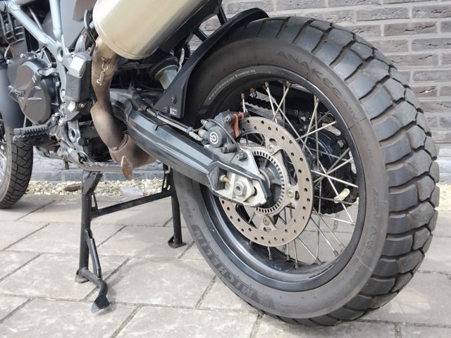 bmw - f-800-gs