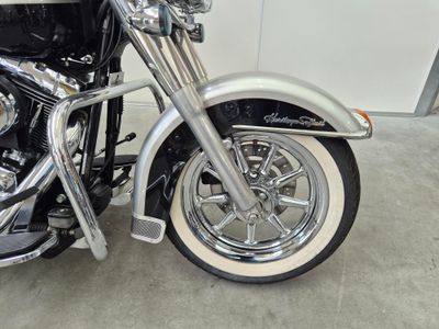 HARLEY-DAVIDSON HERITAGE SOFTAIL CLASSIC FLSTC – foto 2