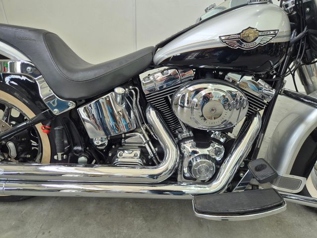 harley-davidson - heritage-softail-classic-flstc