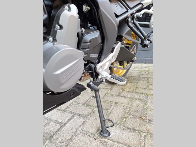 cfmoto - 700-mt-adventure