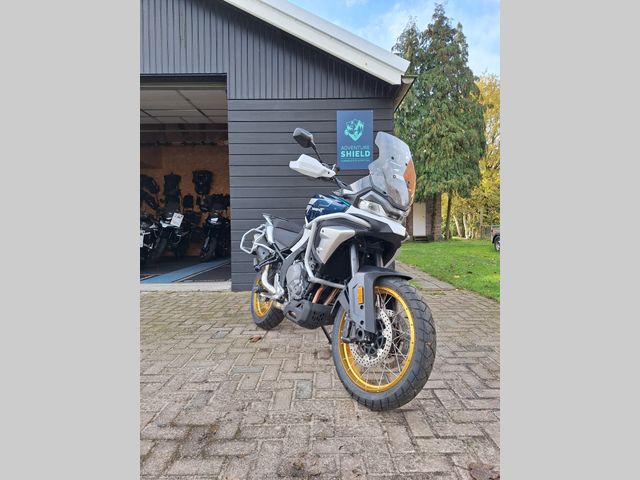 cfmoto - 700-mt-adventure