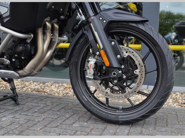 triumph - tiger-1200-gt-explorer