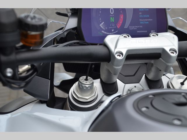 triumph - tiger-1200-gt-explorer