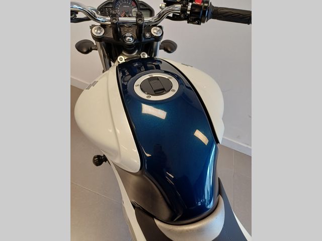 suzuki - sfv-650-gladius