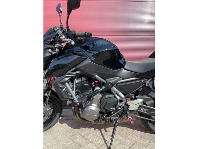 kawasaki - z650-abs