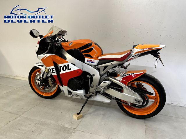 honda - cbr-1000-rr-fireblade