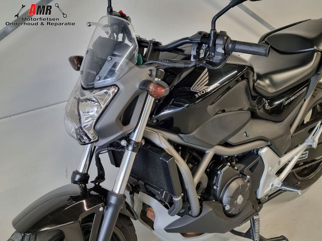 honda - nc-700-s-dct