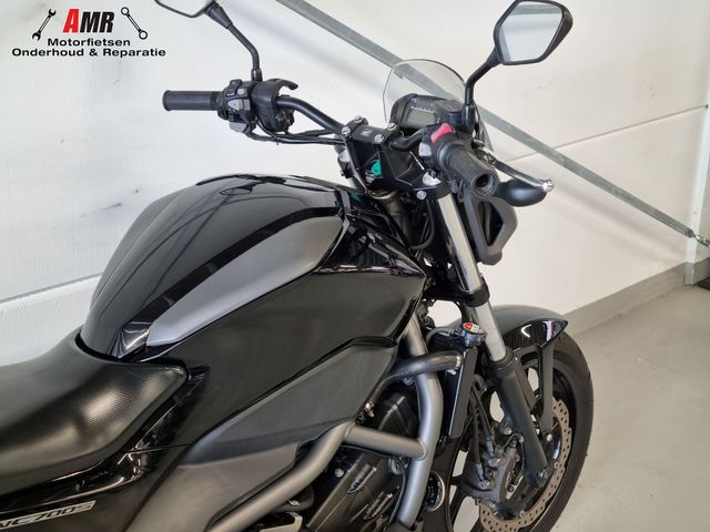 honda - nc-700-s-dct