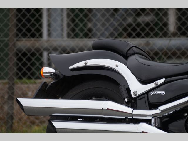 suzuki - intruder-m-800